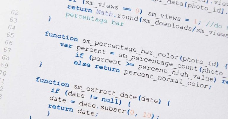 The Complete Guide to WordPress Themes and Plugins for Building a Powerful Website